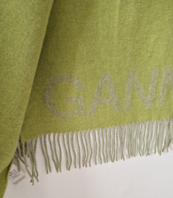 Ganni – Tørklæde